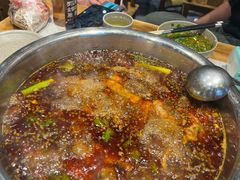 -肖肖酸萝卜鱼火锅(总店)