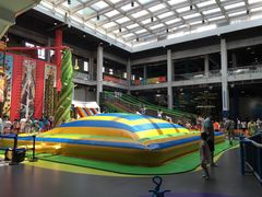 -蒙特利亲子乐园