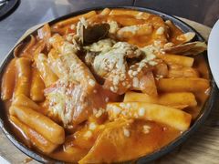 海鲜芝士炒年糕-MI WU FACTORY米屋美食工厂餐厅(绿地店)