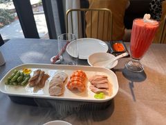 -HOMES上海本帮菜(襄阳公园店)