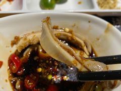 -洪氏嗨捞·广东猪肚鸡·椰子鸡火锅(西咸万象城店)