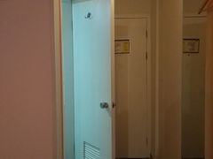 -7天连锁酒店(上海徐家汇龙华路地铁站店)