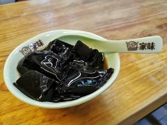蜂蜜龟苓膏-家味螺蛳粉&烤鱼(安远路店)