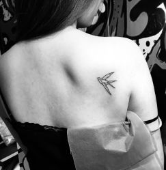 -墨無界刺青TATTOO