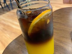 -ZING COFFEE 镜咖啡