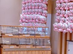 -安吉银润锦江城堡酒店(Hello Kitty主题乐园店)