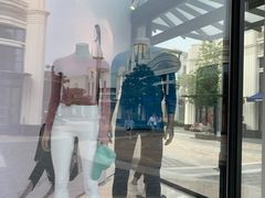 -lululemon(比斯特购物村店)