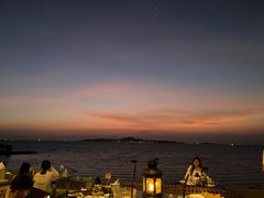 -网红落日悬崖餐厅 The Sky Gallery
