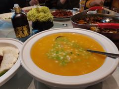 -鑫巴蜀小镇 · 水煮鱼专研店(玉桥店)