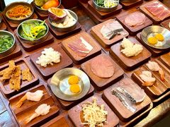 -银米·云南传统过桥米线(双廊黑金冠店)