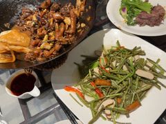 -光辉公鸡馆(事业小区店)