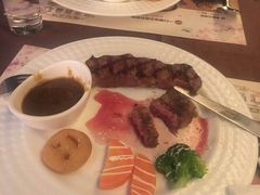 -麦茜哥牛扒城(中银店)