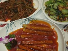 -纳家楼·地道陕菜(劳动路店)