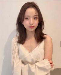 -变画·发型STUDIO