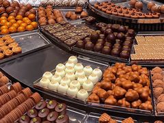 -Laderach 莱德拉(上海环贸iapm店)