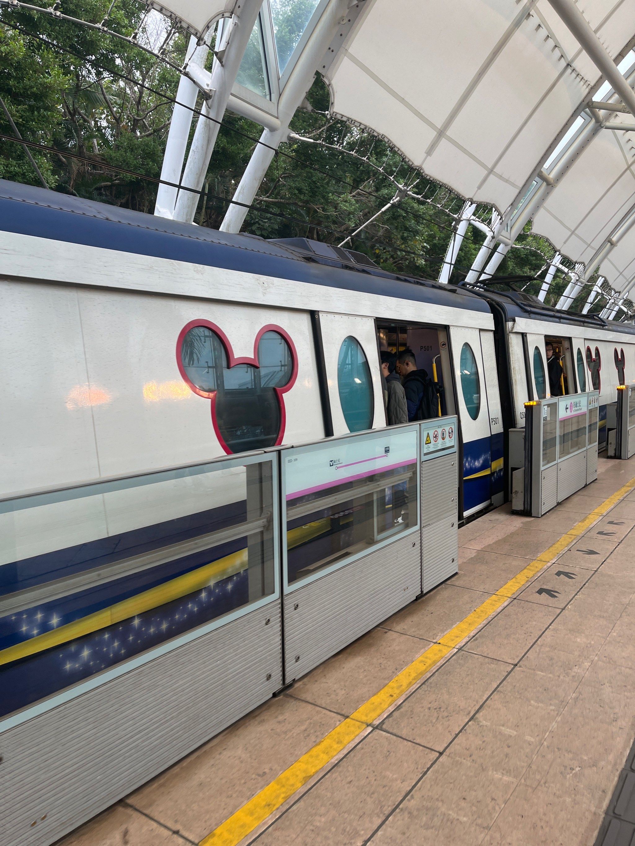 香港迪斯尼乐园