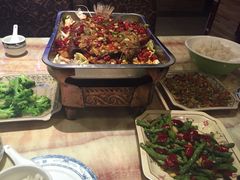 -钟掌勺忘不了地道湘菜(新天地假日广场店)