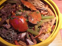 -多嘴超级肉蟹煲(杉杉国潮主题店)