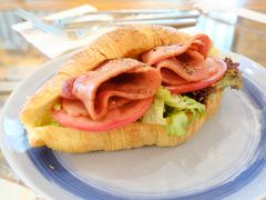BLT牛角包-西关84·History·Art·Cafe