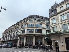 -乐蓬马歇百货公司(Rive Gauche)