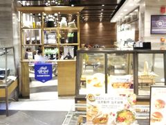 面包甜点陈列柜-巴黎贝甜(银城东苑店)