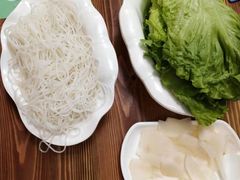 -食爺炭炉鸡煲·烧烤