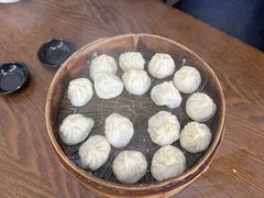 鲜肉小笼-万寿斋(山阴路店)