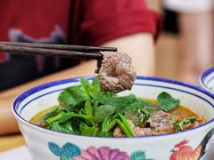 -窄巷口生烫牛肉米线(客村店)