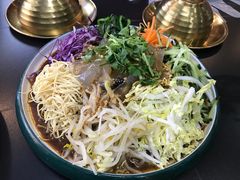 蒙古风味大拌菜-诺敏塔拉奶茶-布里亚特包子-手把肉(锦都会店)