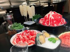 -鲜入唯煮·港式海鲜牛肉火锅(金宝街店)