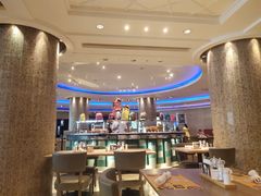 -咖啡苑自助餐厅·中国大饭店