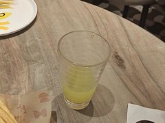 -菲滋意式餐厅(富阳东方茂店)