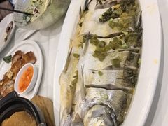 -万龙洲海鲜(大兴绿地缤纷城店)