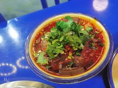 -马路边边火锅串串(观前街店)