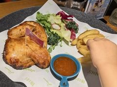 -JINNS锦时 steak&pizza(浸信会礼拜堂旧址店)