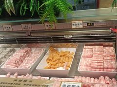 -金滏山烤肉·海鲜·火锅自助餐厅(襄阳万达店)