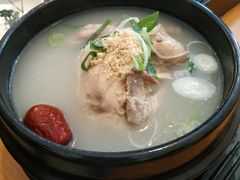 -长寿参鸡汤(朝韩风情街店)