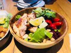 鸡肉牛油果沙拉-The Diner X餐厅(青岛万象城店)