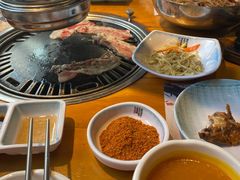 -唯成•韩国炭火烤肉 유성고기