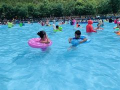 -欢乐水魔方水世界