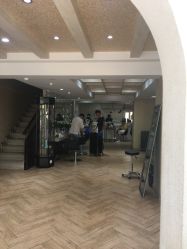点击看大图 -A HAIR SALON