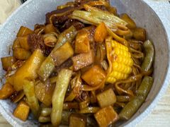 -内蒙焖面大盆骨餐馆(山大路店)