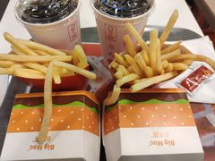 -麦当劳(光新乐购店)