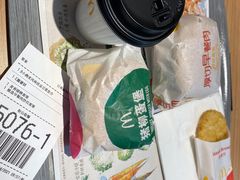 -麦当劳(浦江镇绿地乐和城店)