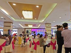 -御满江海鲜酒家(洛溪新城店)