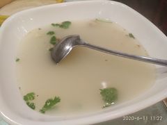-六和聚传统烤鸭.天津菜(和平店)