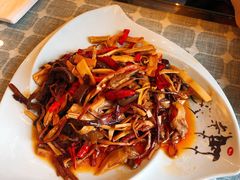-小厨子私房菜·云南美食店