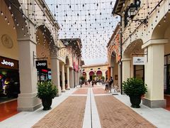 -佛罗伦萨小镇广佛名品奥特莱斯(疏港路店)