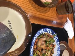 -锅来乐地锅鸡(安亭店)