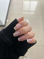 -Fanni美甲美睫皮肤管理